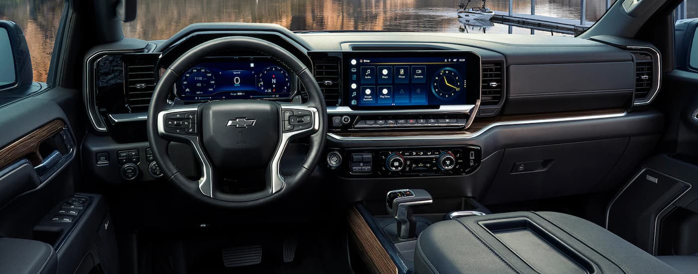 A close up shows the dash and infotainment screen in a 2022 Chevy Silverado 1500.