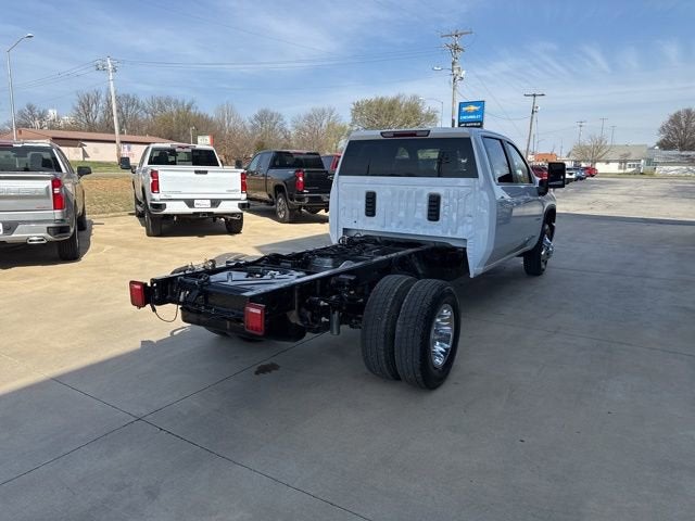 2026 Chevrolet Silverado 3500 HD Chassis Cab LT