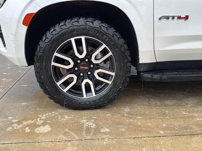 2023 GMC Yukon AT4