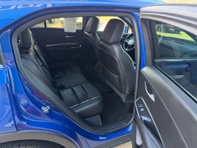 2023 Cadillac XT4 Premium Luxury