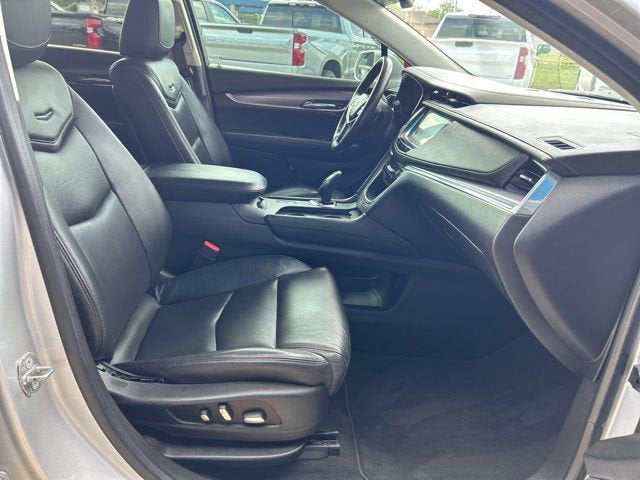 2017 Cadillac XT5 Premium Luxury FWD