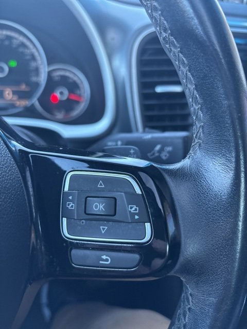 2014 Volkswagen Beetle 2.0T Turbo R-Line