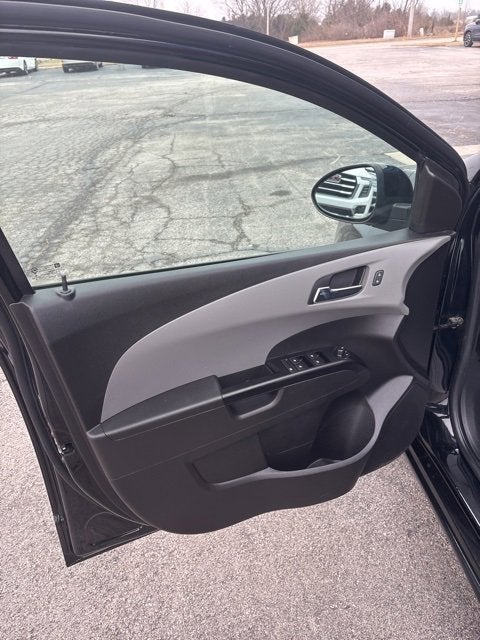 2019 Chevrolet Sonic LT