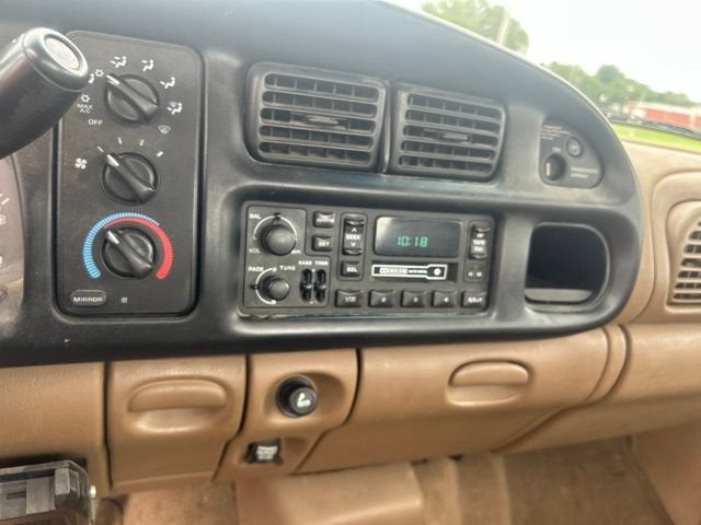 1999 Dodge Ram 2500 Base