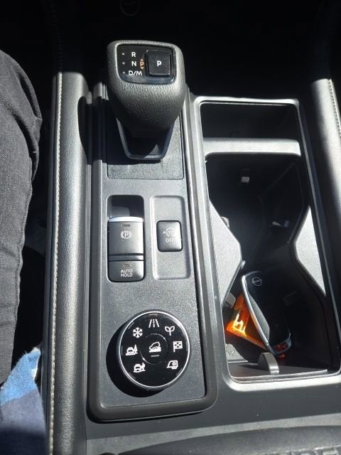 2025 Nissan Pathfinder S 4WD