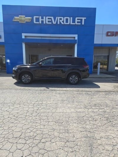 2025 Nissan Pathfinder S 4WD