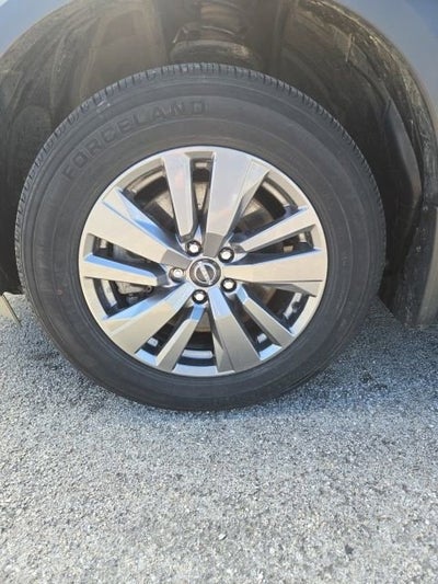 2025 Nissan Pathfinder S 4WD