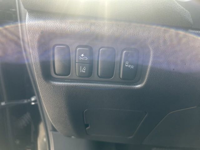 2023 Mitsubishi Outlander Sport ES