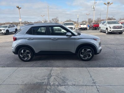 2023 Hyundai Venue SEL