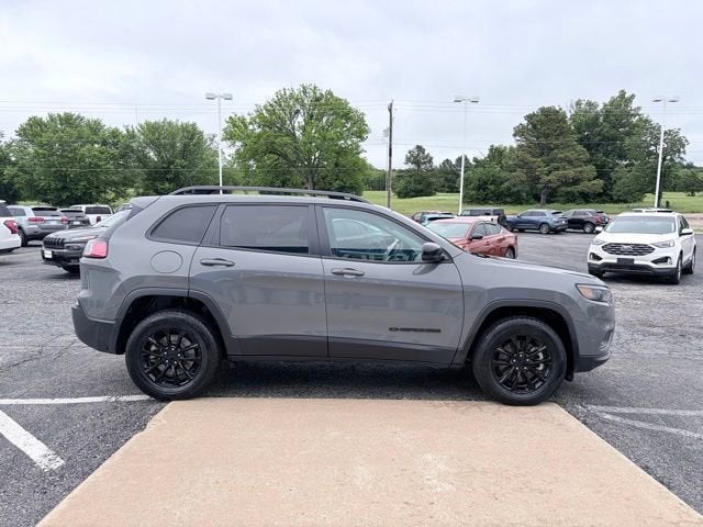 2023 Jeep Cherokee Altitude Lux