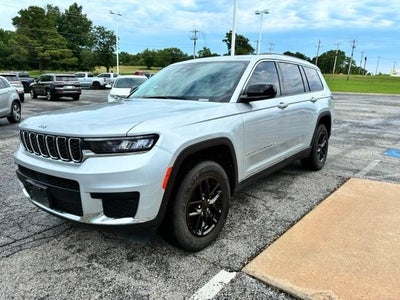 2023 Jeep Grand Cherokee L Laredo