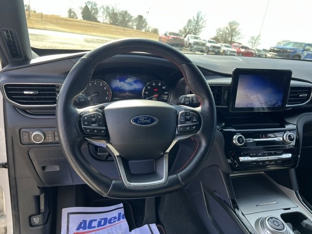 2022 Ford Explorer ST-Line