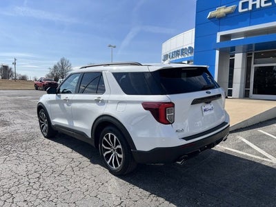 2022 Ford Explorer ST-Line
