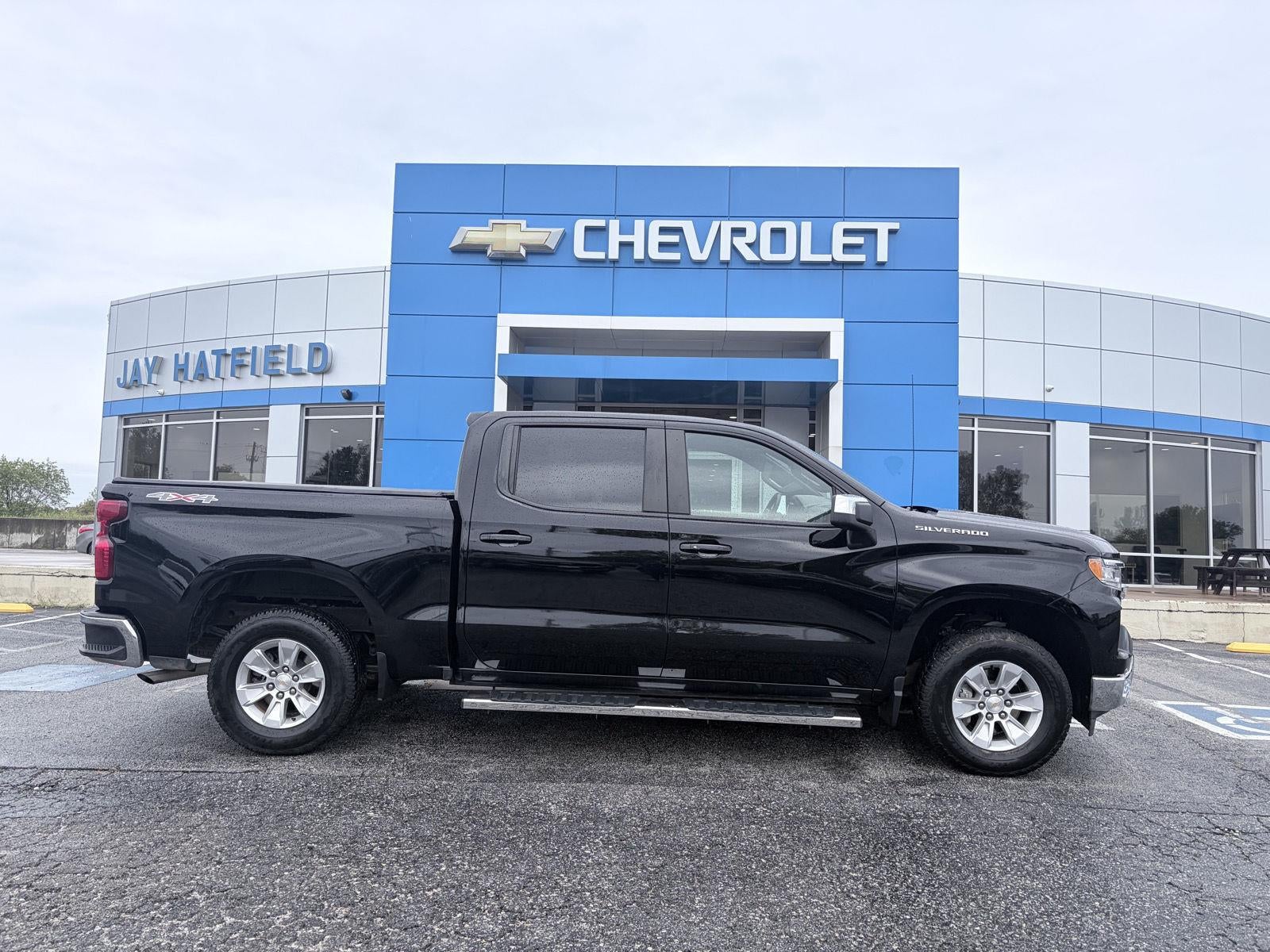 2025 Chevrolet Silverado 1500 LT