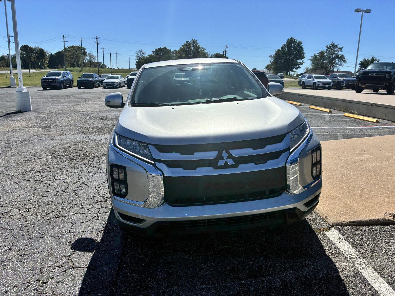 2025 Mitsubishi Outlander Sport SE - Photo 3