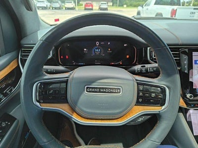 2022 Jeep Grand Wagoneer Series II