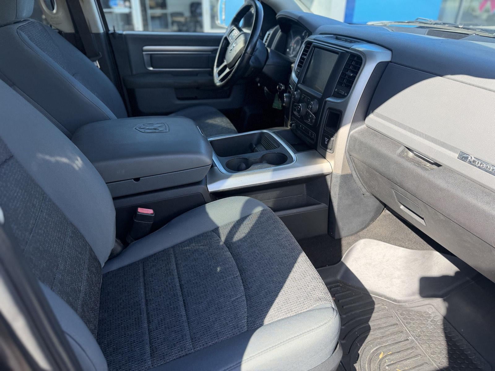 2016 RAM 1500 Base