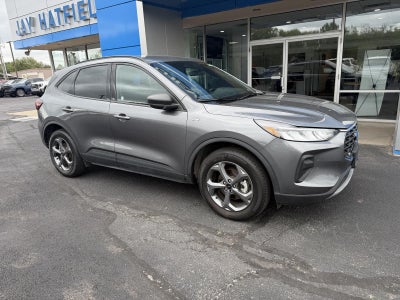 2025 Ford Escape Base