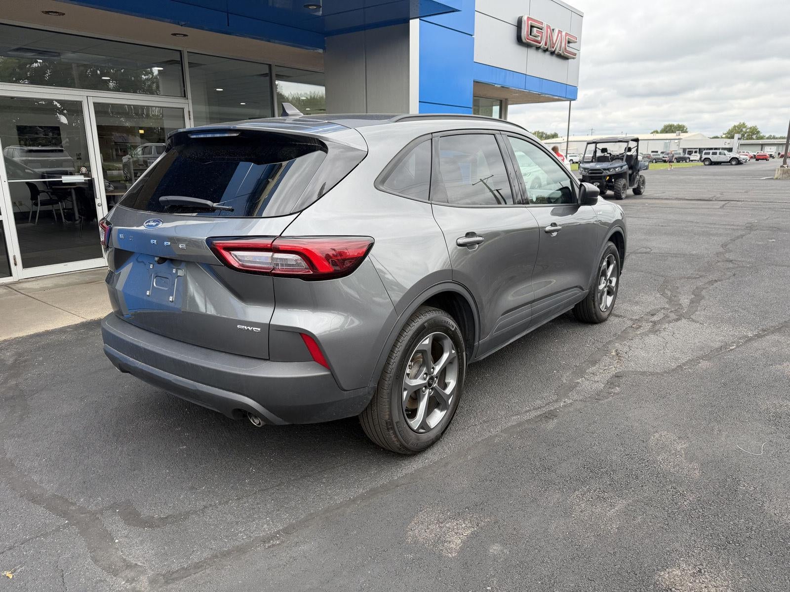 2025 Ford Escape Base