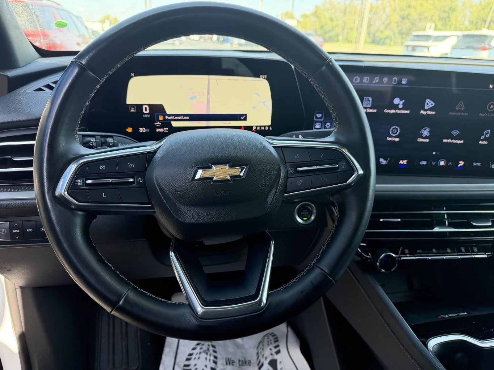 2024 Chevrolet Traverse Base