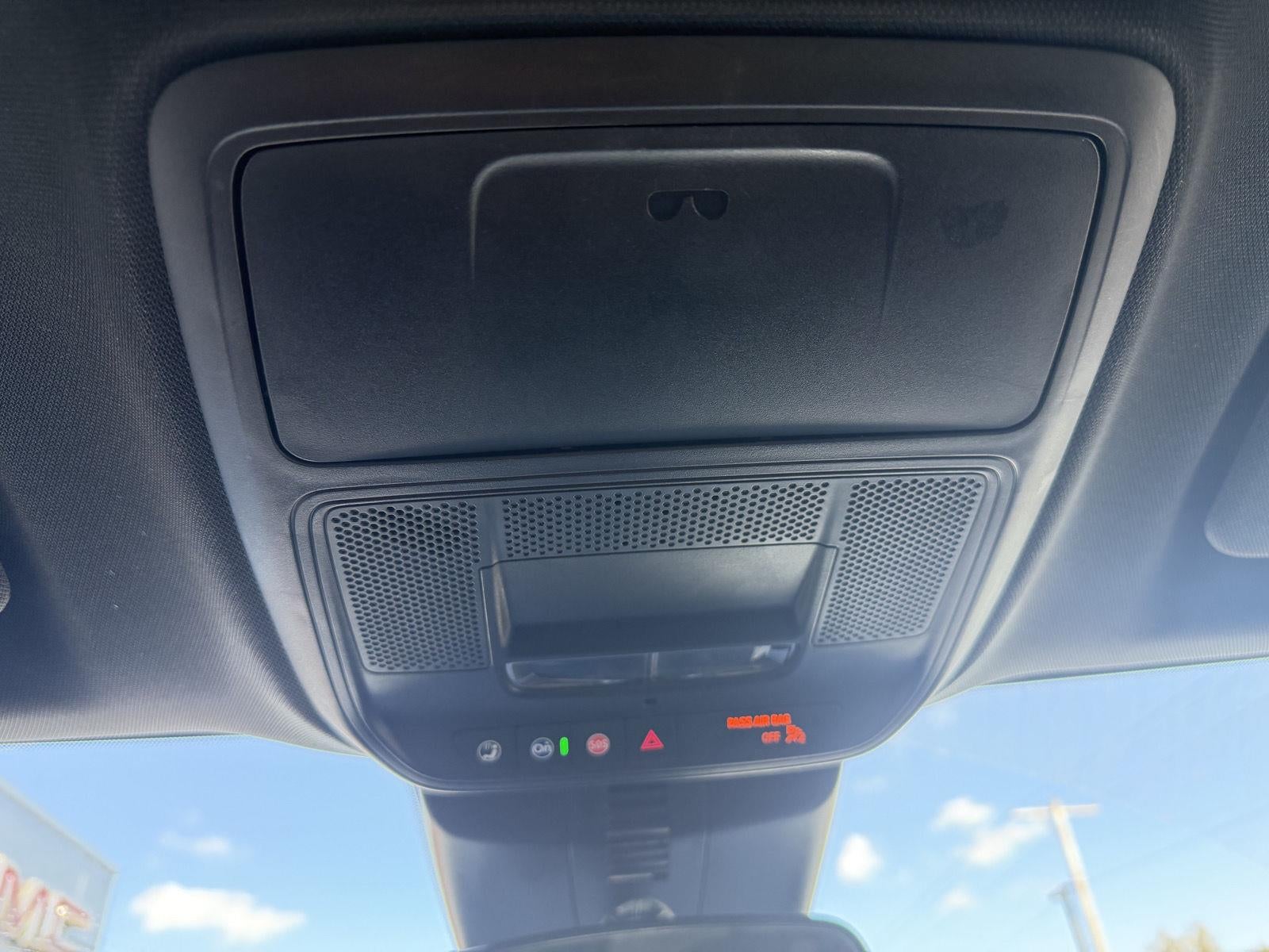 2024 Chevrolet Traverse Base