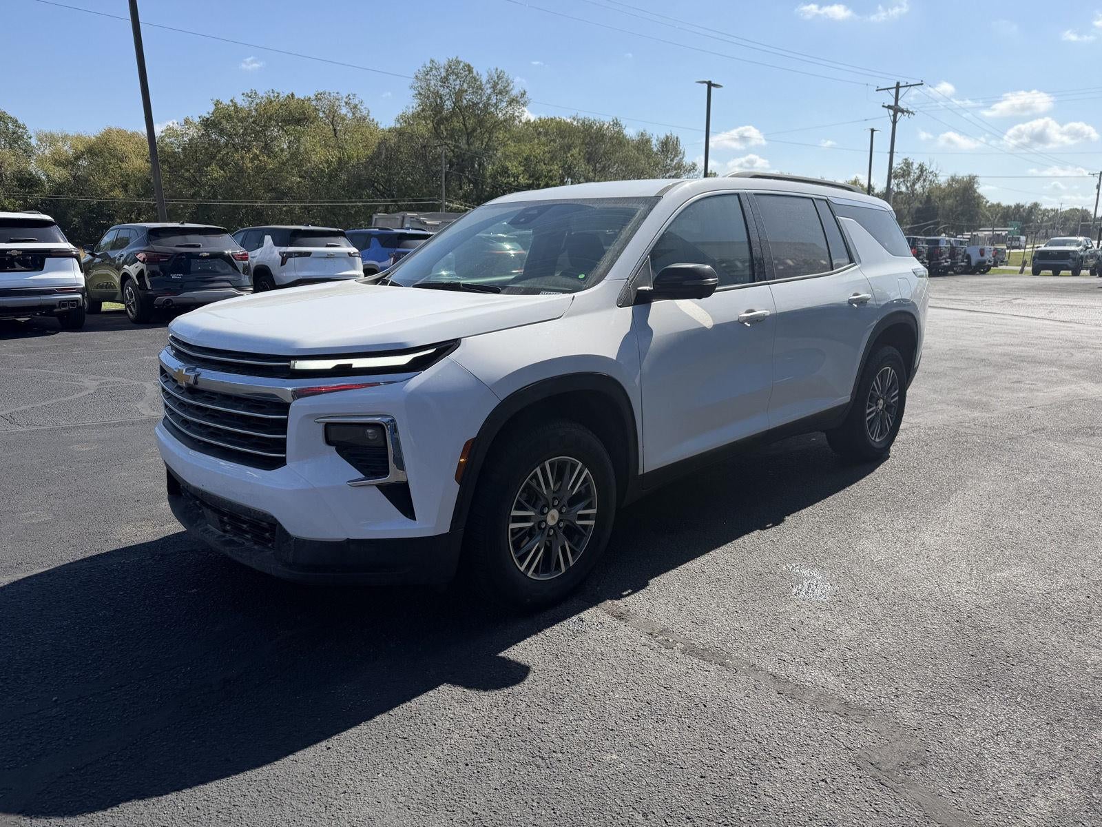 2024 Chevrolet Traverse Base