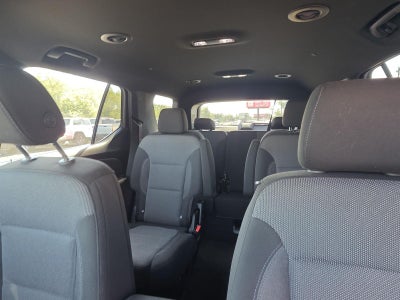 2023 Chevrolet Traverse Base