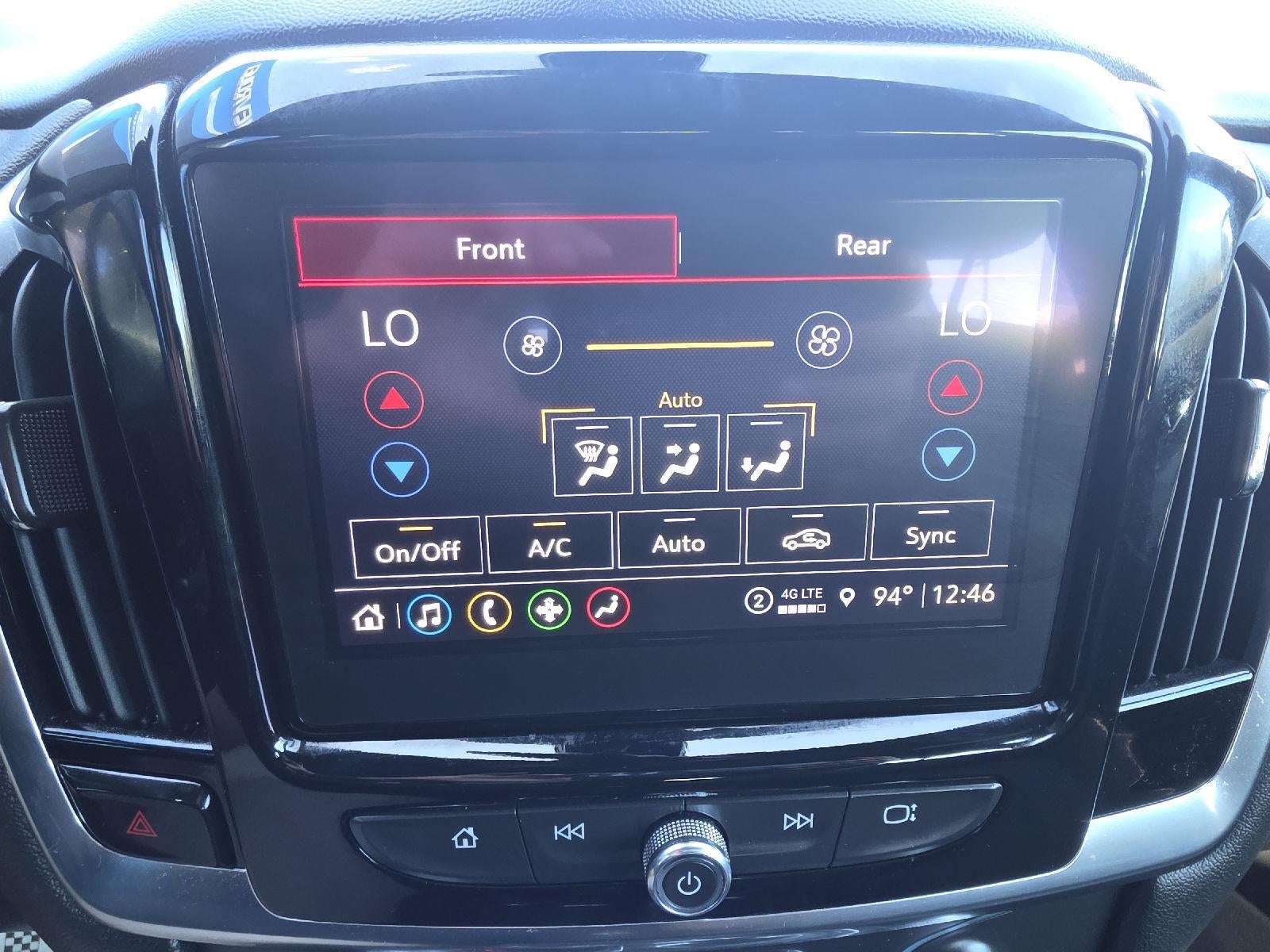 2023 Chevrolet Traverse Base