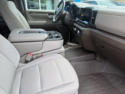 2024 GMC Sierra 1500 SLE