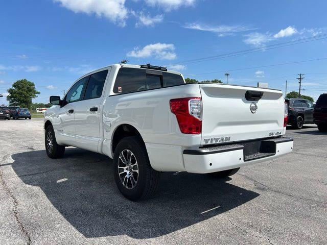 2024 Nissan Titan SV