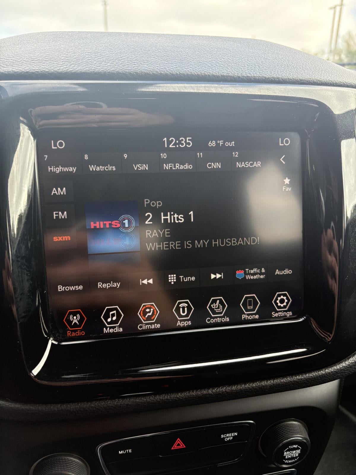 2019 Jeep Compass Base