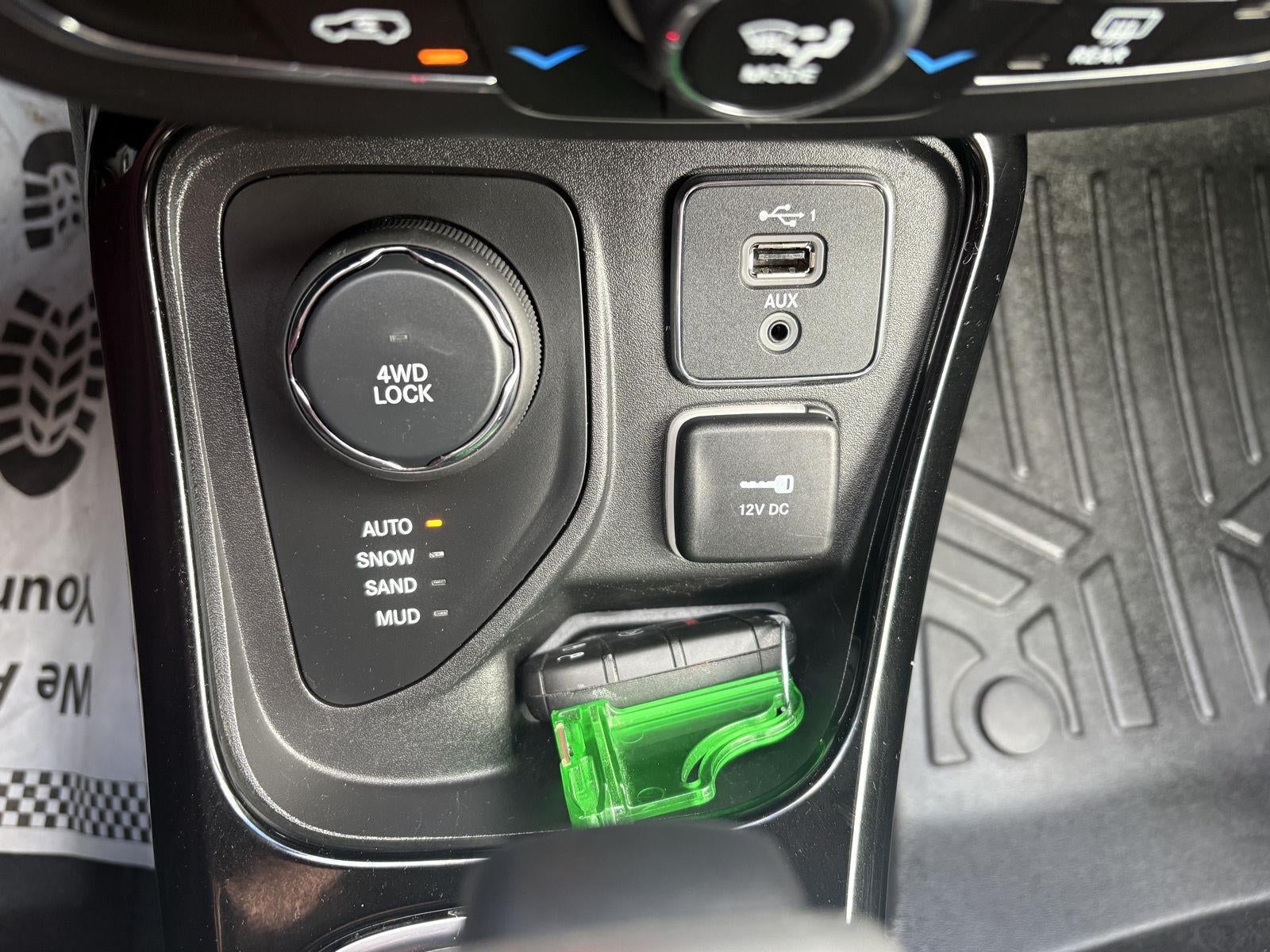 2019 Jeep Compass Base