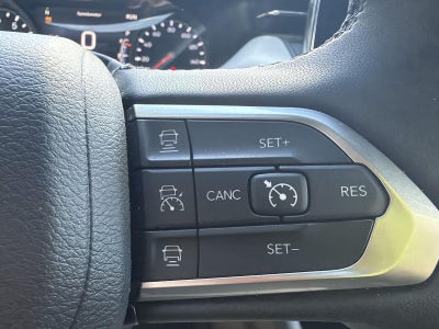 2025 Jeep Compass Base