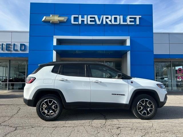 2024 Jeep Compass Trailhawk