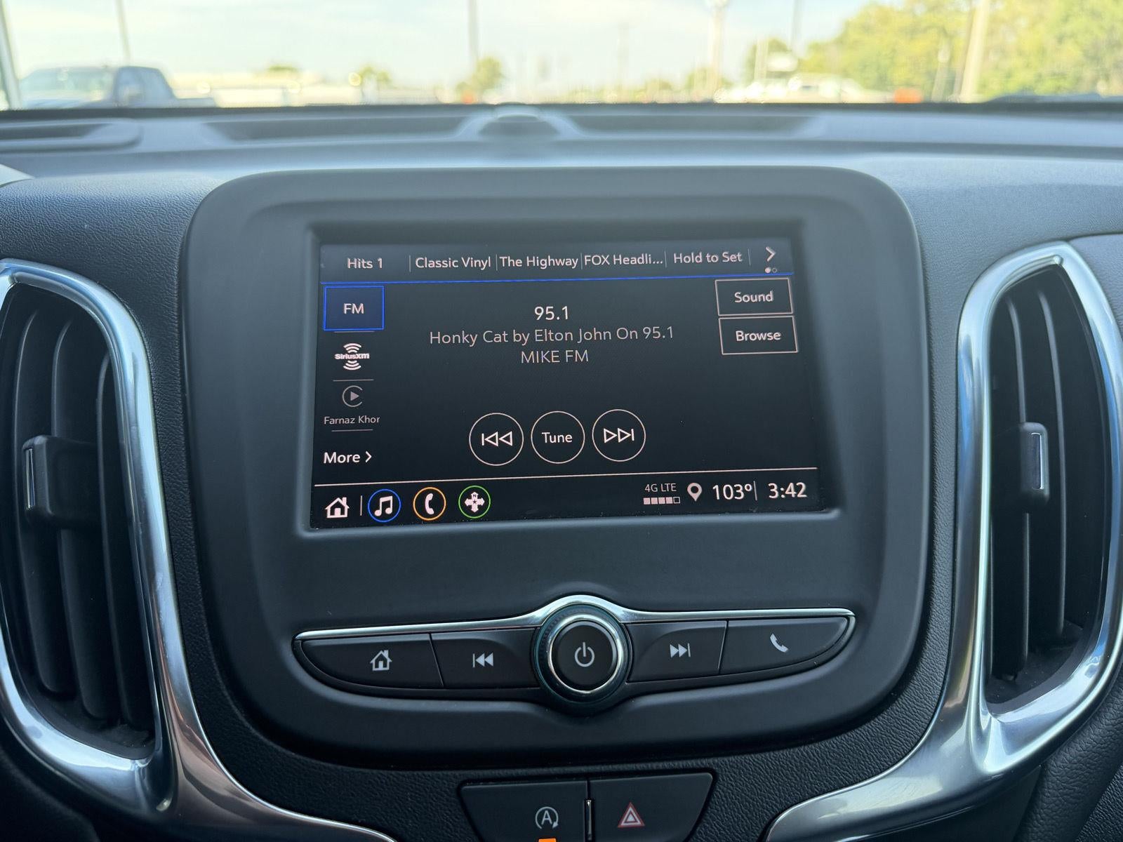 2024 Chevrolet Equinox Base