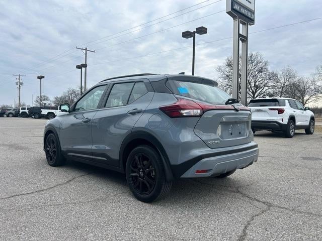 2023 Nissan Kicks SR