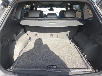 2024 Volkswagen Tiguan SEL R-Line