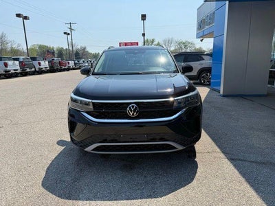 2024 Volkswagen Taos SE