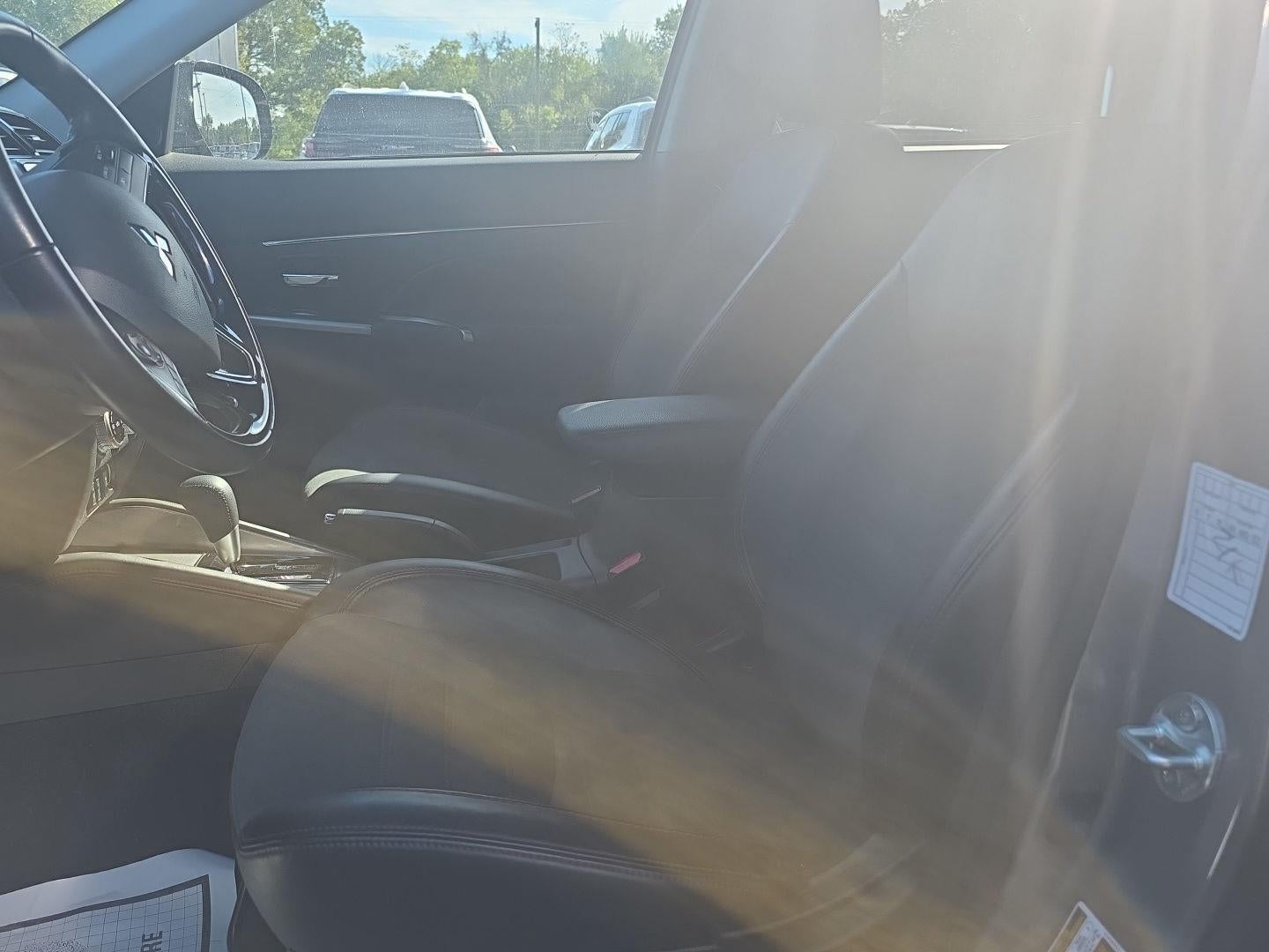 2025 Mitsubishi Outlander Sport Base