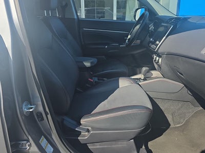 2025 Mitsubishi Outlander Sport Base