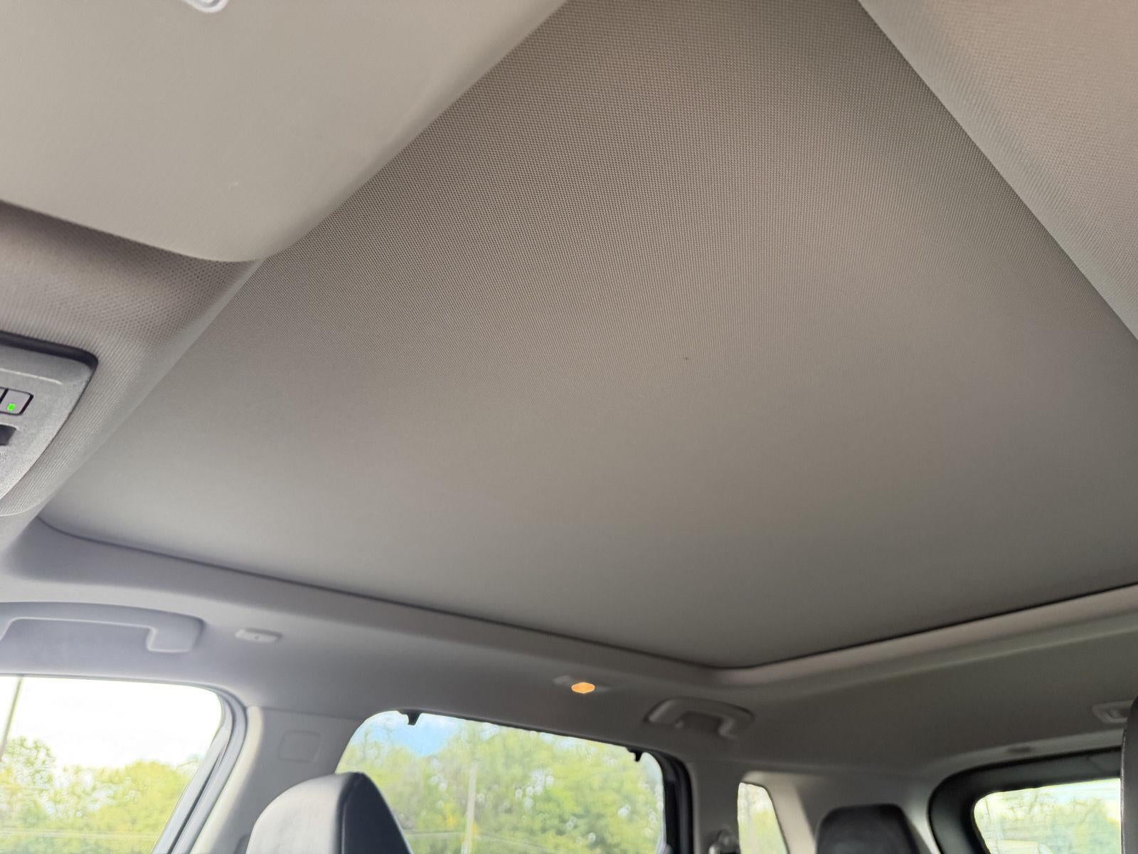 2022 Nissan Rogue Base
