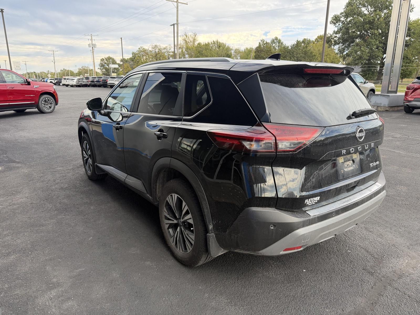 2022 Nissan Rogue Base