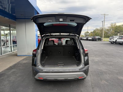 2022 Nissan Rogue Base
