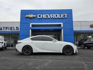 2022 Lexus IS 