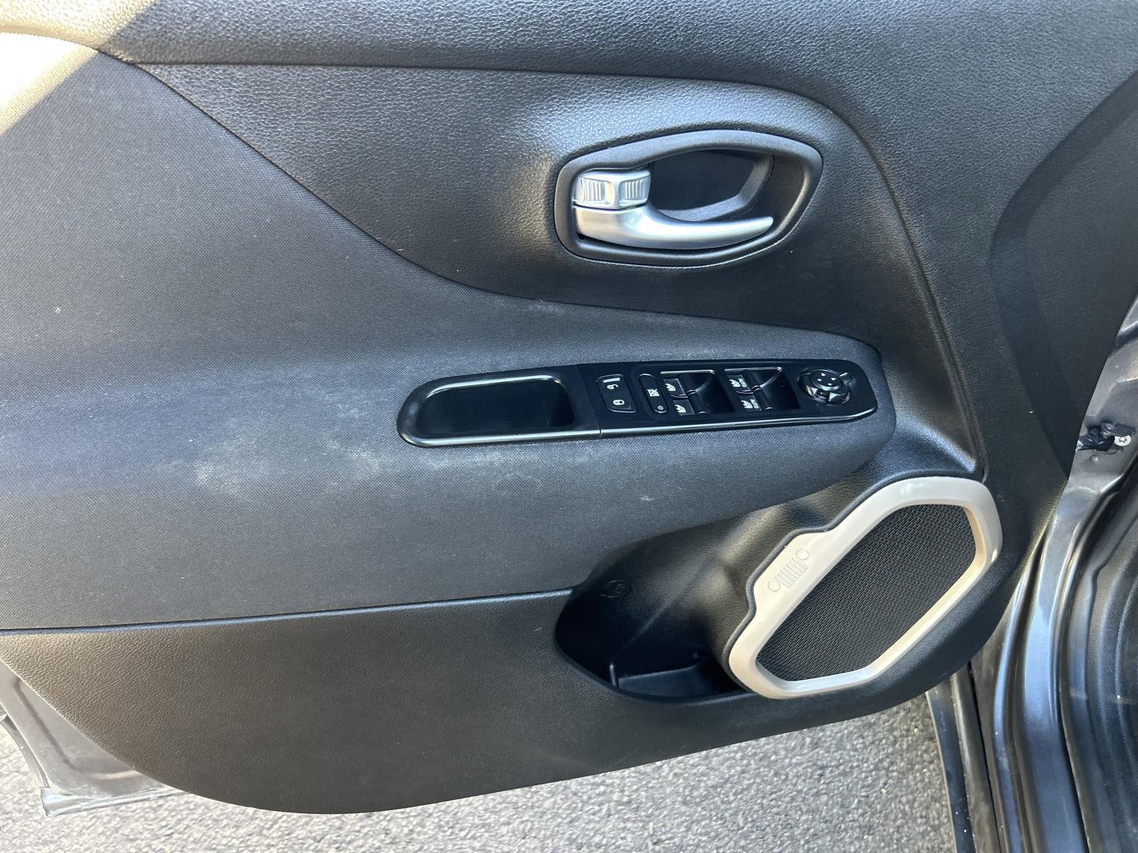 2017 Jeep Renegade Base