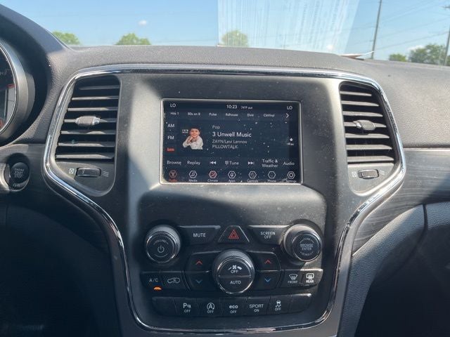 2020 Jeep Grand Cherokee Laredo E 4x4