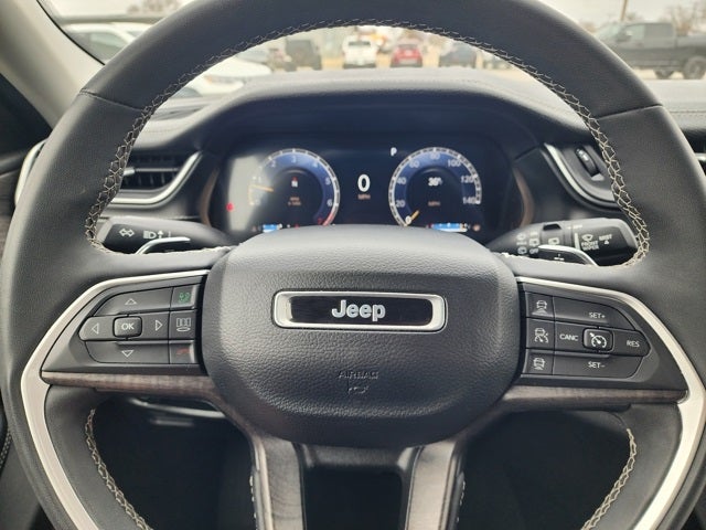 2023 Jeep Grand Cherokee L Limited 4x2
