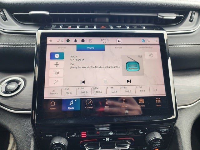 2023 Jeep Grand Cherokee L Limited 4x2