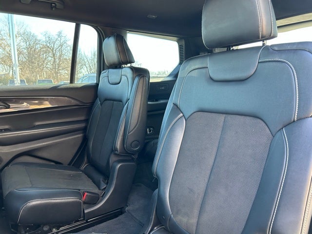 2021 Jeep Grand Cherokee L Altitude 4x4