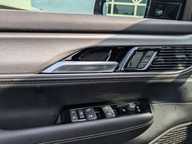 2025 Jeep Wagoneer Series II Overland 4x4